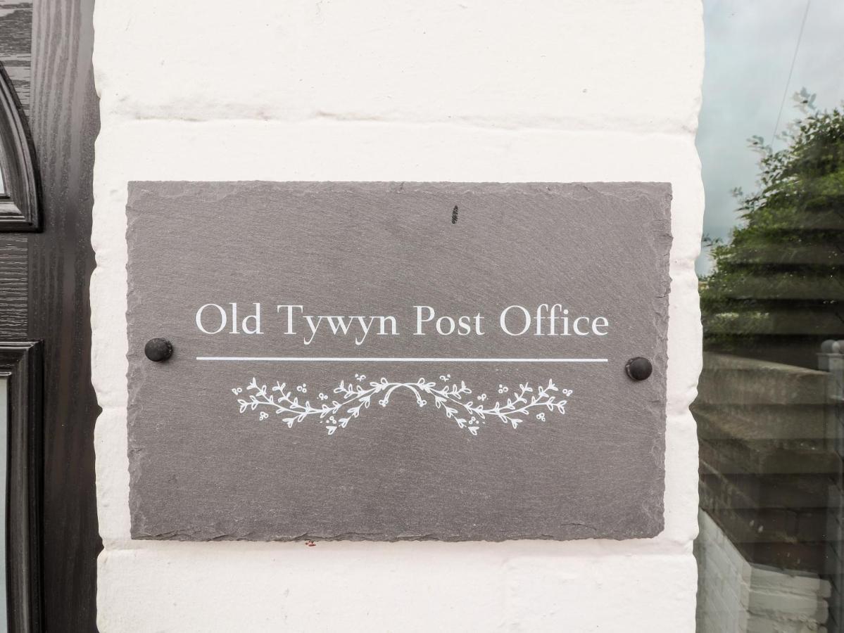 The Old Tywyn Post Office Conwy Exterior foto